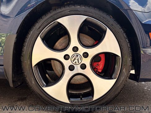 Used 2012 Volkswagen Golf 4-Door FWD image 11