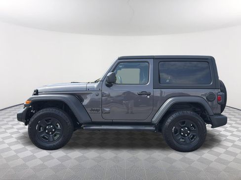 Used 2025 Jeep Wrangler Sport AWD/4WD image 13