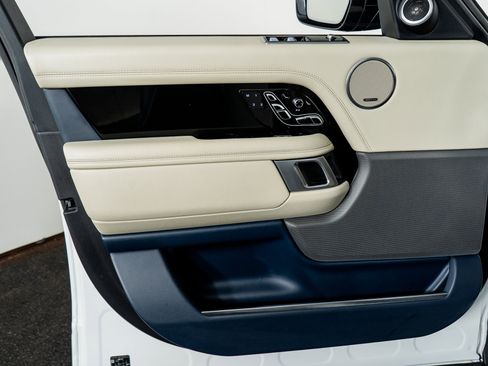 Used 2020 Land Rover Range Rover Long Wheelbase Autobiography image 52