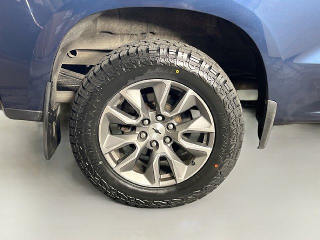 Used 2019 Chevrolet Silverado 1500 RST AWD/4WD image 35