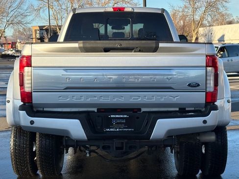 Used 2019 Ford F350 Platinum w/ Platinum Ultimate Package image 5