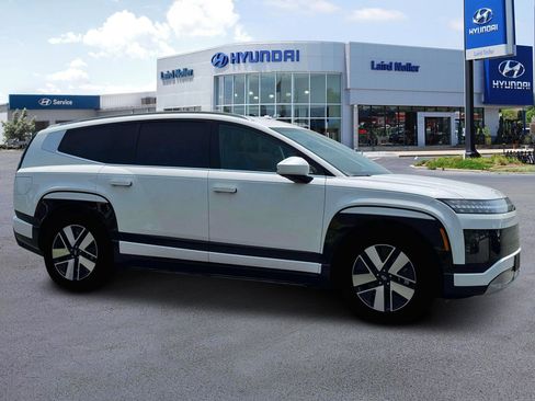 New 2026 Hyundai Ioniq 9 SEL w/ Tow & Go Package image 10