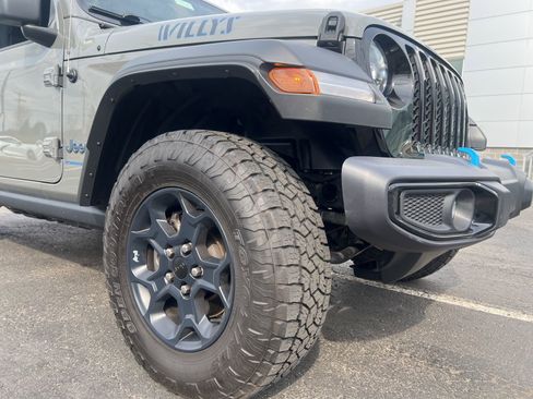 Used 2023 Jeep Wrangler Unlimited w/ Cold Weather Group AWD/4WD image 45