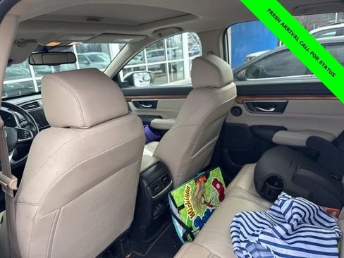 Certified 2018 Honda CR-V Touring image 12