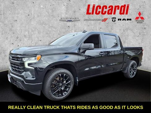 Used 2023 Chevrolet Silverado 1500 RST AWD/4WD image 4