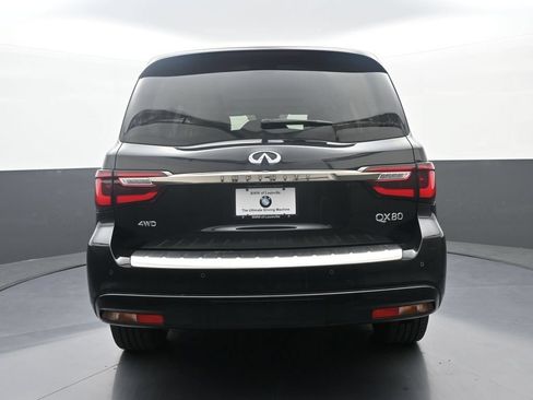 Used 2023 INFINITI QX80 Premium Select w/ All-Season Package AWD/4WD image 6