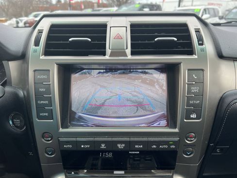 Used 2019 Lexus GX 460 Premium image 19