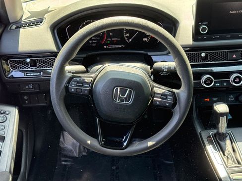 Used 2024 Honda Civic LX image 17
