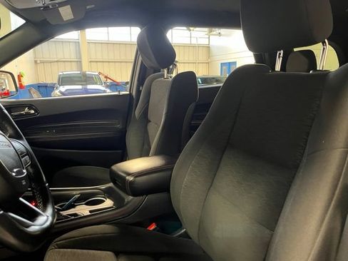 Used 2025 Dodge Durango GT AWD/4WD image 23