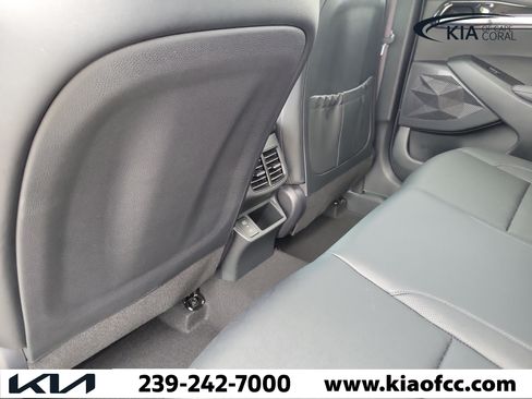 Certified 2024 Kia Seltos EX AWD/4WD image 13