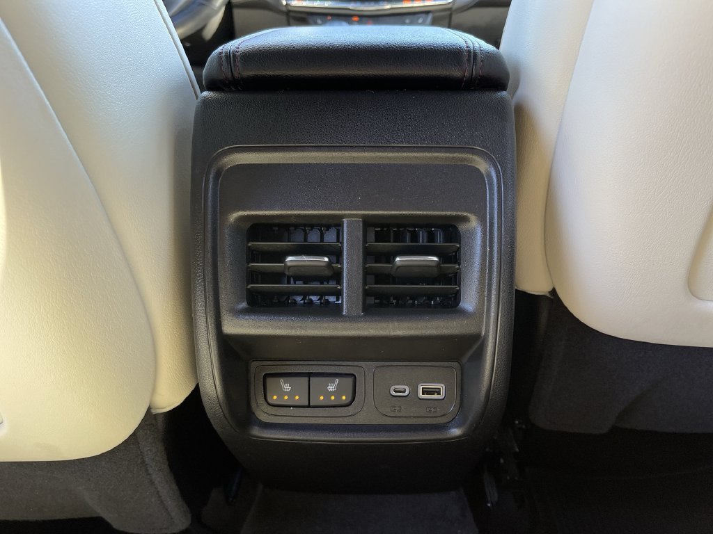 Used 2022 Cadillac XT4 Sport AWD/4WD image 42