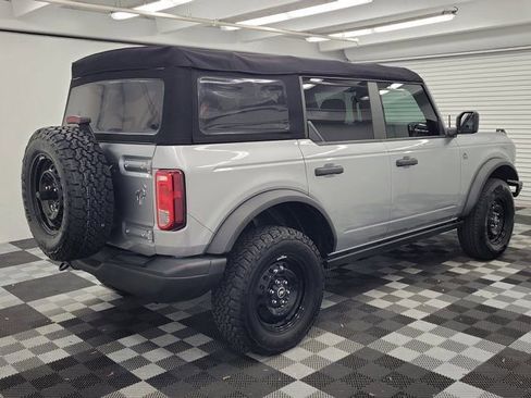 Used 2023 Ford Bronco Black Diamond AWD/4WD image 6