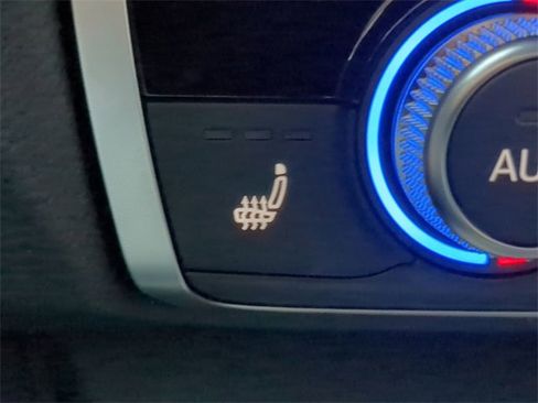 Used 2022 Audi Q3 2.0T Premium Plus w/ Premium Plus Package image 25