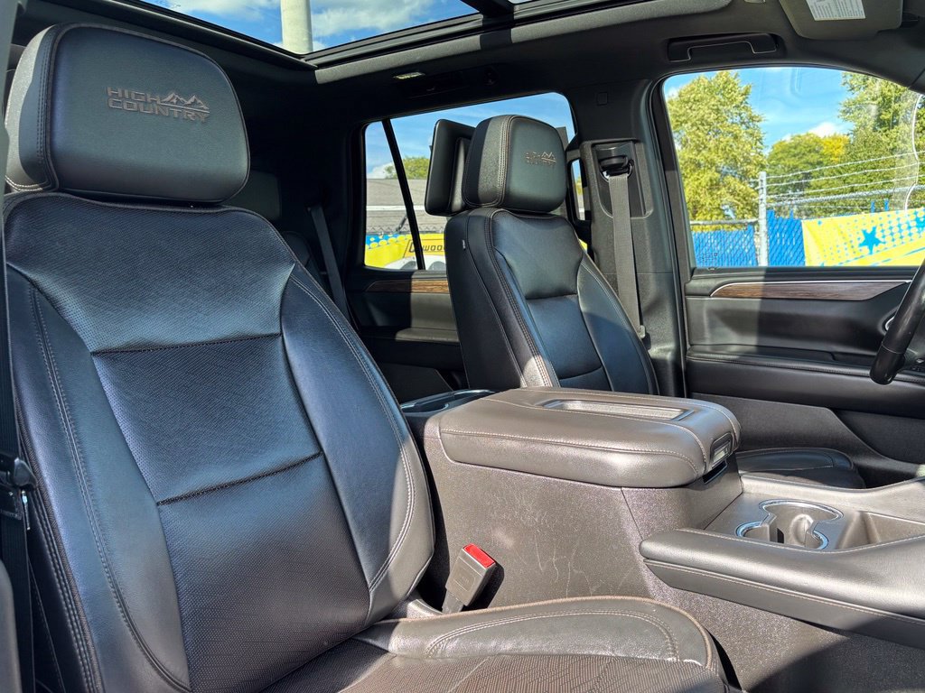 Used 2021 Chevrolet Tahoe High Country AWD/4WD image 25