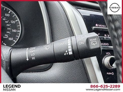 Used 2023 Nissan Murano SV image 21