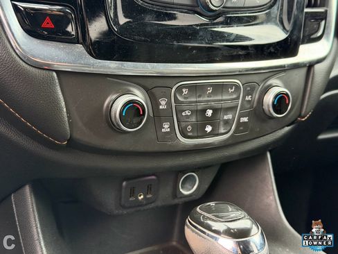 Used 2018 Chevrolet Traverse LS image 9