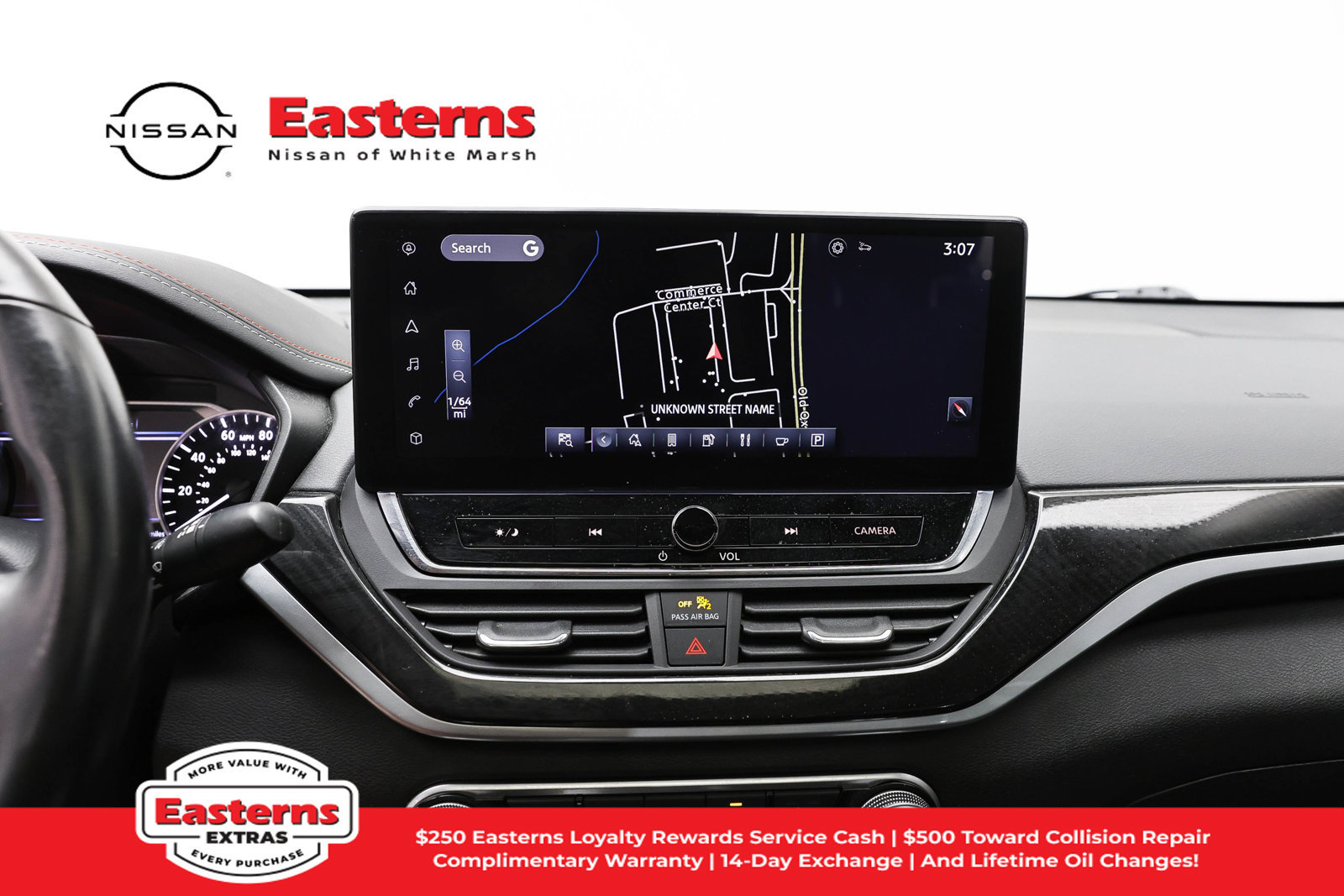 Used 2023 Nissan Altima 2.5 SR w/ SR Premium Package FWD image 14