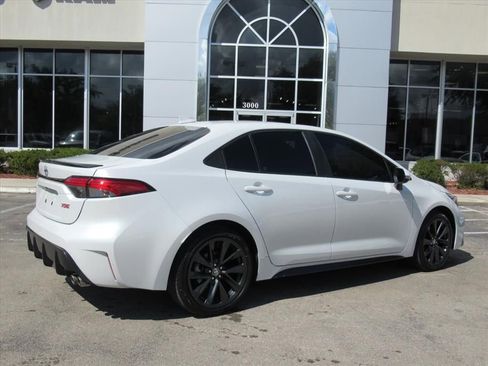 Used 2023 Toyota Corolla XSE image 6