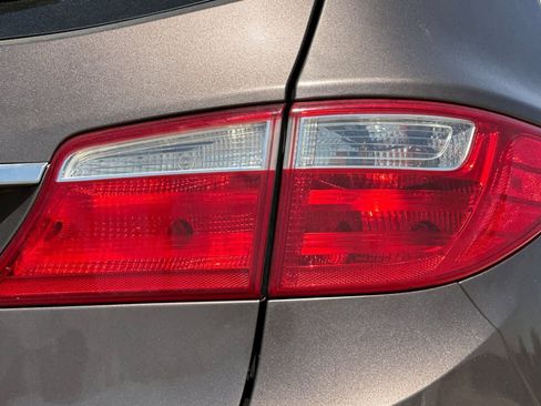 Used 2014 Hyundai Santa Fe GLS FWD image 34