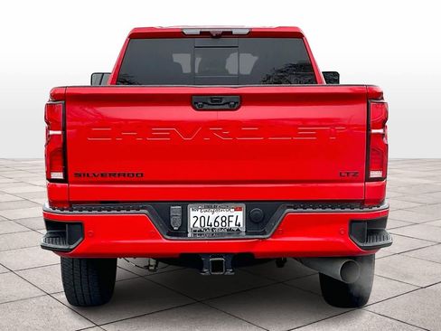 Used 2024 Chevrolet Silverado 2500 LTZ w/ LTZ Plus Package image 3