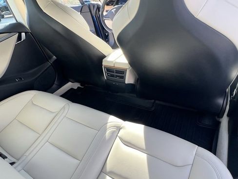 Used 2018 Tesla Model S 75D image 26