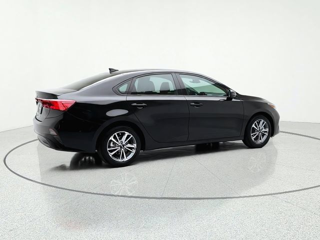 Certified 2024 Kia Forte LXS w/ LXS Technology Package FWD image 6
