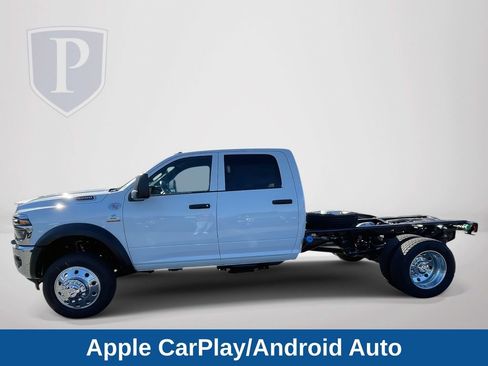 New 2026 RAM 4500 Tradesman w/ Chrome Appearance Group AWD/4WD image 5