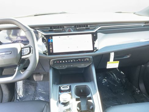 New 2026 Jeep Cherokee Limited image 11