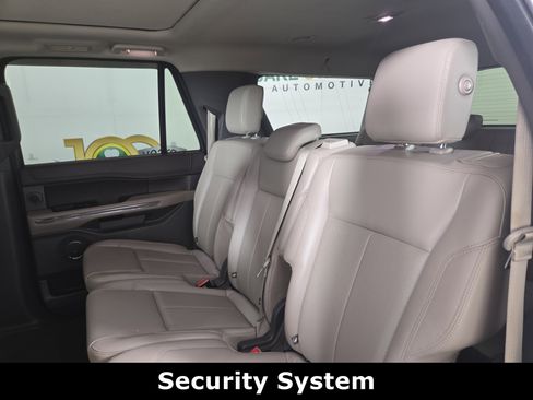 Used 2019 Ford Expedition Max XLT w/ Equipment Group 202A image 12