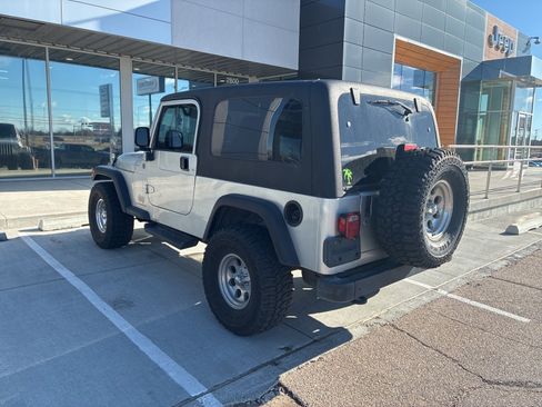 Used 2004 Jeep Wrangler Unlimited image 3