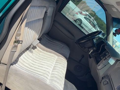 Used 1998 Chevrolet Silverado 1500 2WD Regular Cab image 13
