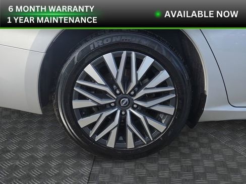 Used 2024 Nissan Altima 2.5 SV image 34