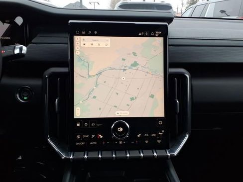 New 2025 GMC Acadia AT4 image 9