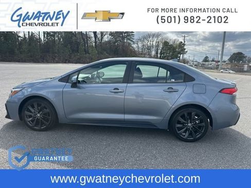 Used 2024 Toyota Corolla SE image 8