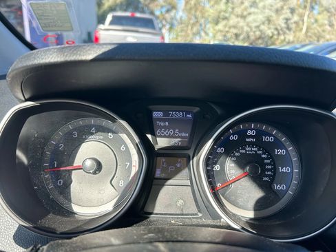 Used 2016 Hyundai Elantra GT image 18