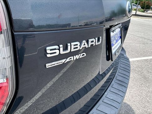 Used 2014 Subaru Forester 2.5i Limited w/ Popular Package #2 AWD/4WD image 7