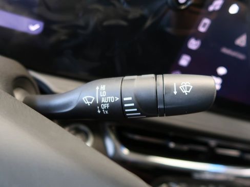 New 2026 Buick Envista Sport Touring image 14