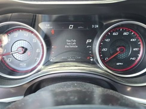 Used 2022 Dodge Charger SXT w/ Leather Interior Group RWD image 17