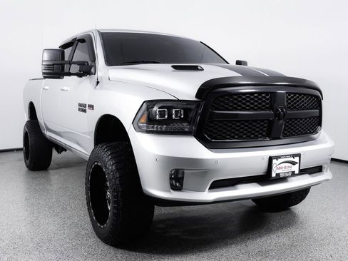 Used 2018 RAM 1500 Sport w/ Quick Order Package 26Q Night AWD/4WD image 12
