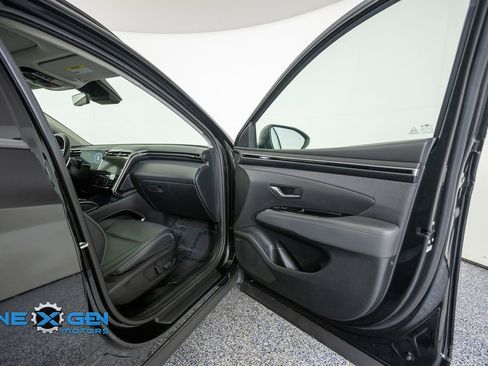 Used 2022 Hyundai Tucson Limited AWD/4WD image 42