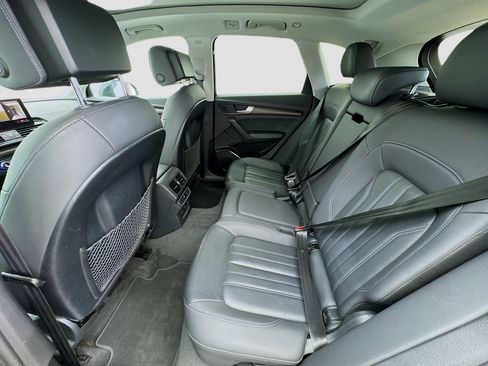 Used 2021 Audi Q5 2.0T Premium Plus w/ Premium Plus Package image 16