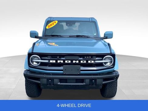 Used 2021 Ford Bronco Outer Banks AWD/4WD image 2