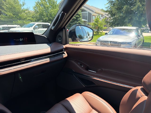 New 2026 Lincoln Navigator Reserve AWD/4WD image 20