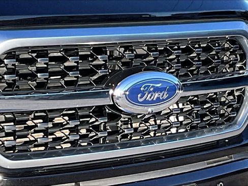 Certified 2023 Ford F150 Platinum w/ Equipment Group 701A High image 25