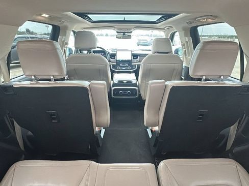 Used 2024 Ford Expedition Max Limited RWD image 35