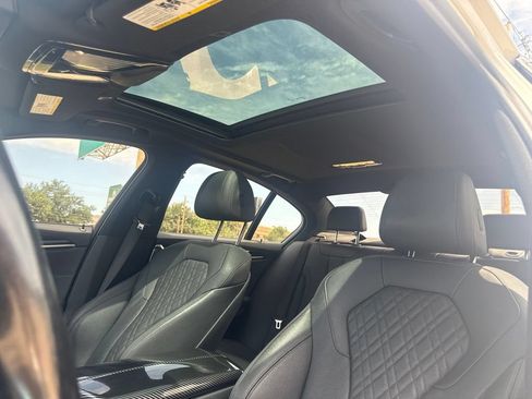 Used 2021 BMW 530e w/ Parking Assistance Package RWD image 9