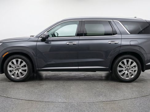 Used 2025 Hyundai Palisade SEL FWD image 5