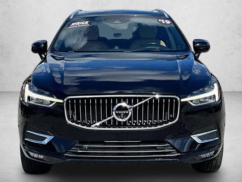 Used 2019 Volvo XC60 T6 Inscription w/ Protection Package Premier AWD/4WD image 3