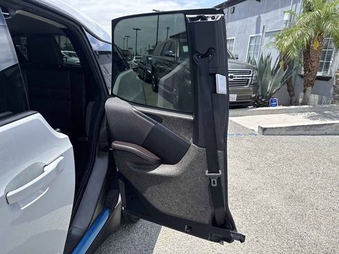 Used 2014 BMW i3 w/ Range Extender RWD image 11