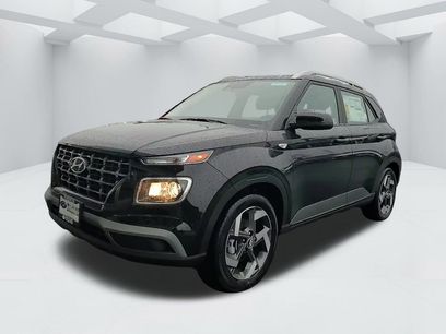New 2025 Hyundai Venue SEL